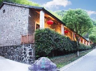 Xiangquanwan Resort Hotel in Zhejiang