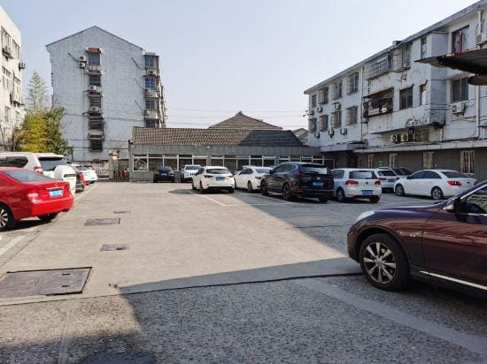 Qingteng Yisu (Yuyao Yangming West Road Fuxiang) Hotel in Zhejiang