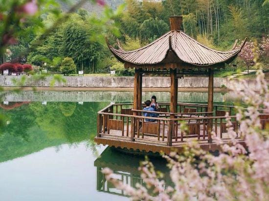 Happiness Farm Hotel in Zhejiang