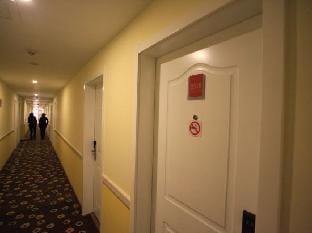 Home Inn (Xuzhou High-speed Railway Station Wanda Plaza) Hotel in Jiangsu