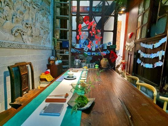 Jingguan Chinese Inn (Huizhou Ancient City) Hotel in Hangzhou