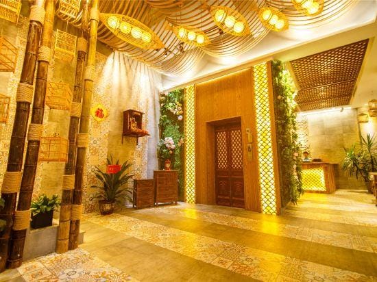 Xinyulong Inn Hotel in China