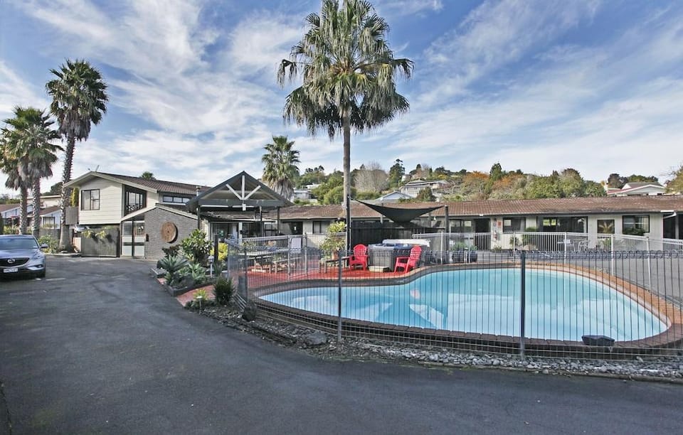 Walton Park Motor Lodge Motel in Auckland Region