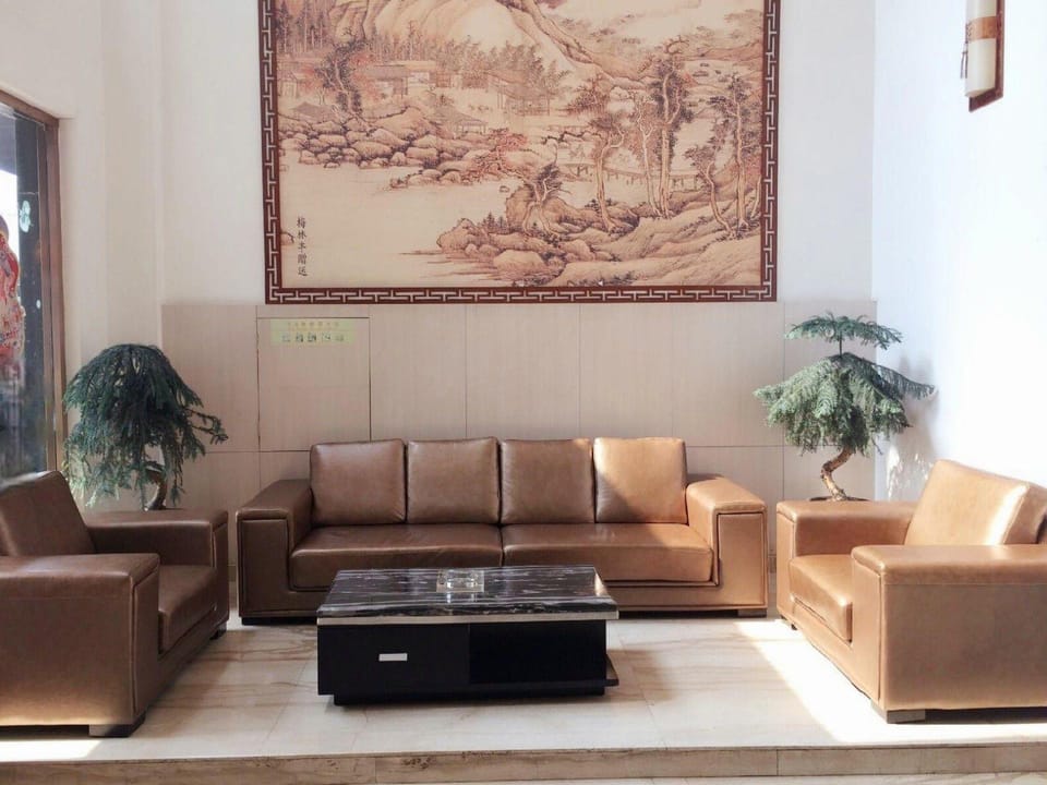 Aikesi Fashion Hotel (Suixi Real Leather World Shop) Hotel in Zhejiang