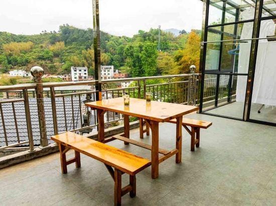 Huangzhangju Hostel Hotel in Zhejiang