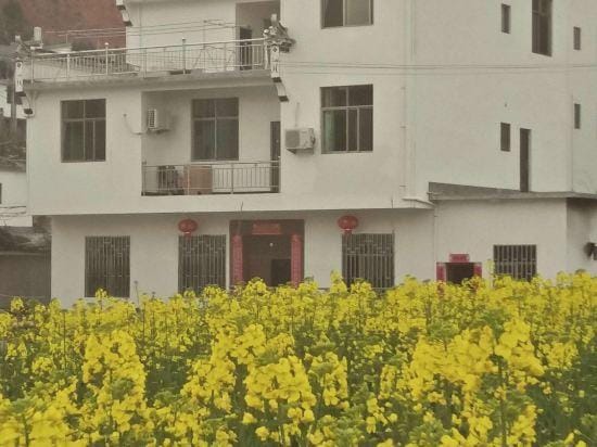 Lingshang Farmhouse Hotel in Zhejiang