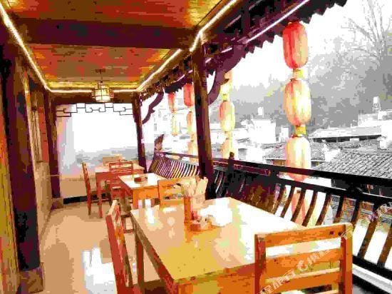 Likeng Yuelai Inn Hotel in China