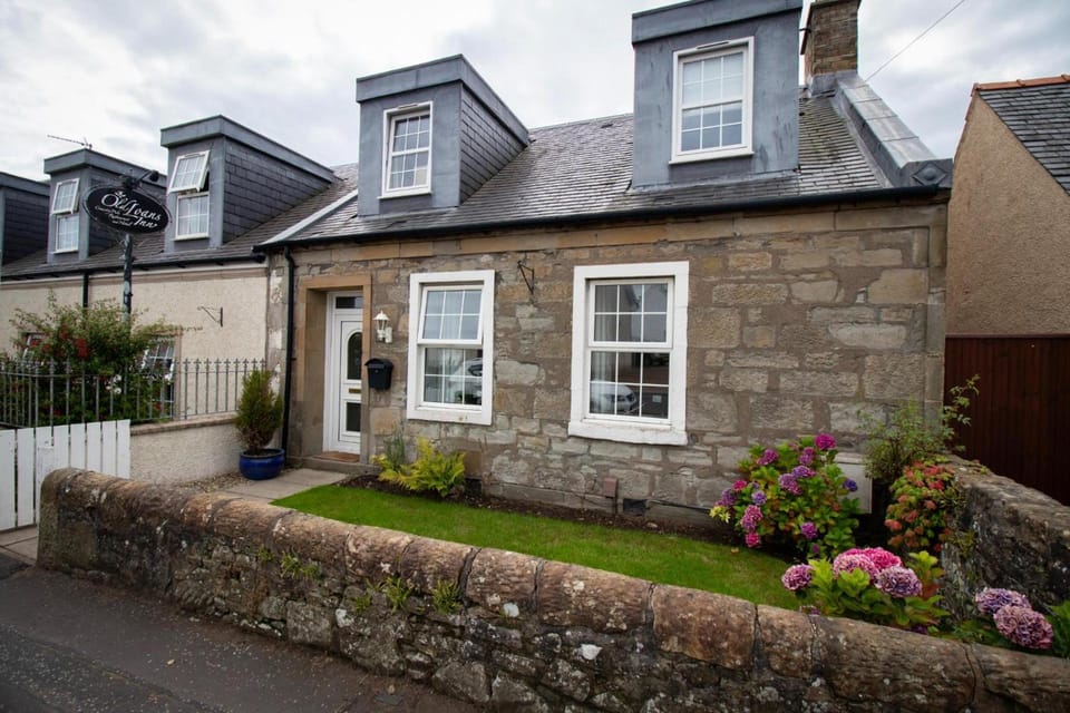 The Loans Inn Hotel in Troon