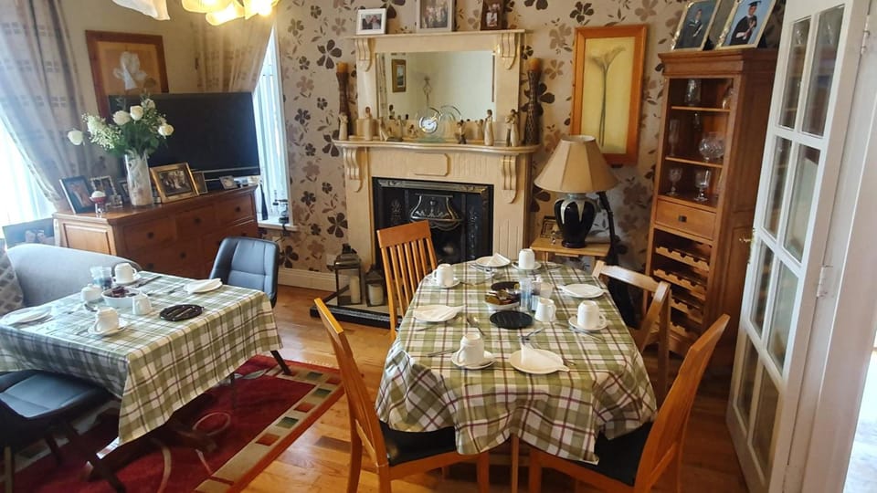 Rose Park House Hotel in Londonderry