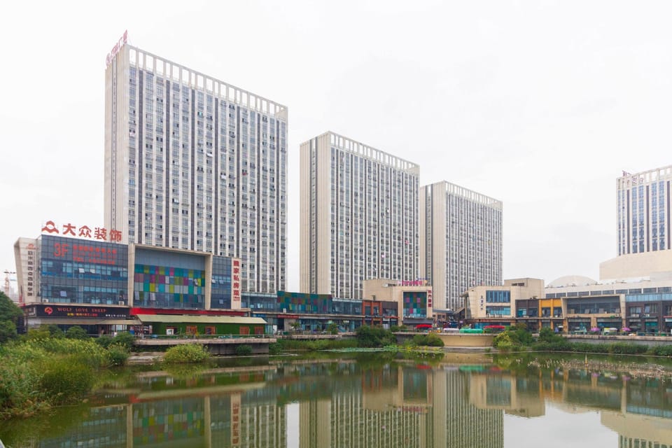 Wuhu Gangwan Apartment Hotel in Nanjing