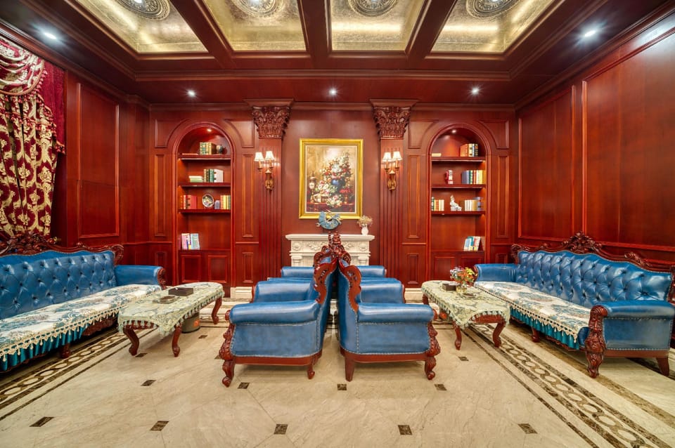 Vienna Smart Hotel (WuhuFantawild Dreamland Branch) Hotel in Nanjing