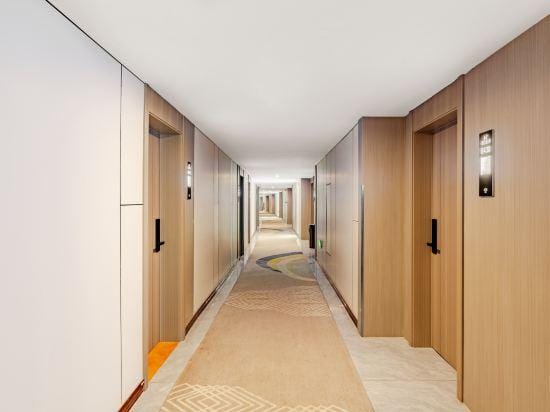 Wuhu Aoxin Business Hotel (Olympic Sports Center, Wuhu Ancient City Branch) Hotel in Nanjing