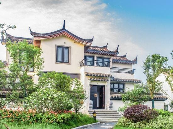 Huabohui Holiday Villa Hotel in Wuhan