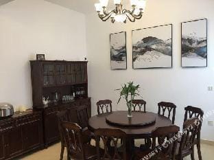 Yijiang Panshu Hostel (Fuchunjiang Branch) Hotel in Hangzhou