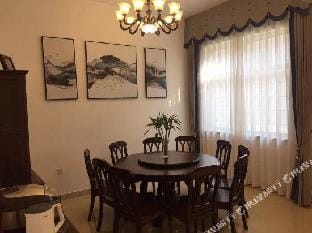 Yijiang Panshu Hostel (Fuchunjiang Branch) Hotel in Hangzhou