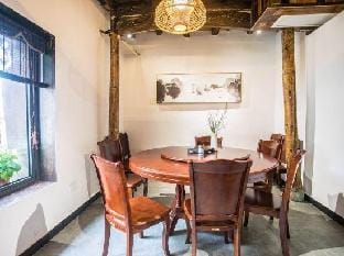 No Mountain House Hotel in Hangzhou