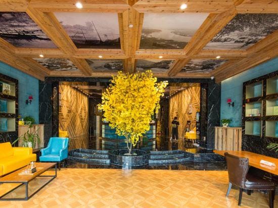 Yunyi Urban Boutique Stay (Tonglu Central Plaza) Hotel in Hangzhou