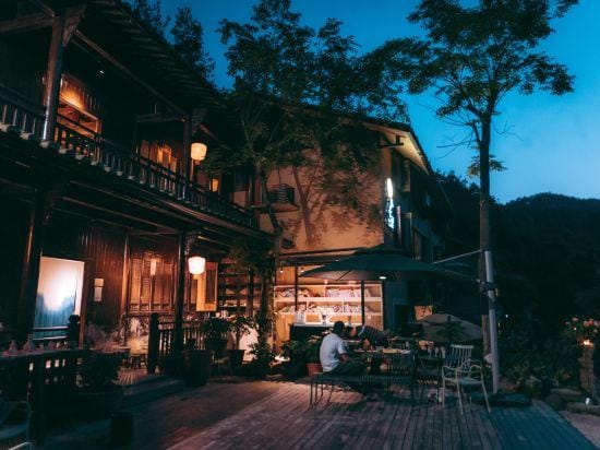 Taoyuan Rejia Hostel Hotel in Hubei