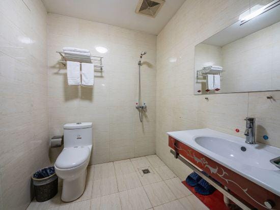 Hongyuan Hotel Hotel in Zhejiang