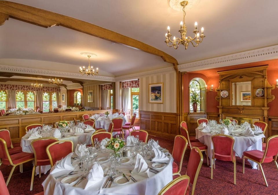Atholl Hotel Hotel in Aberdeen