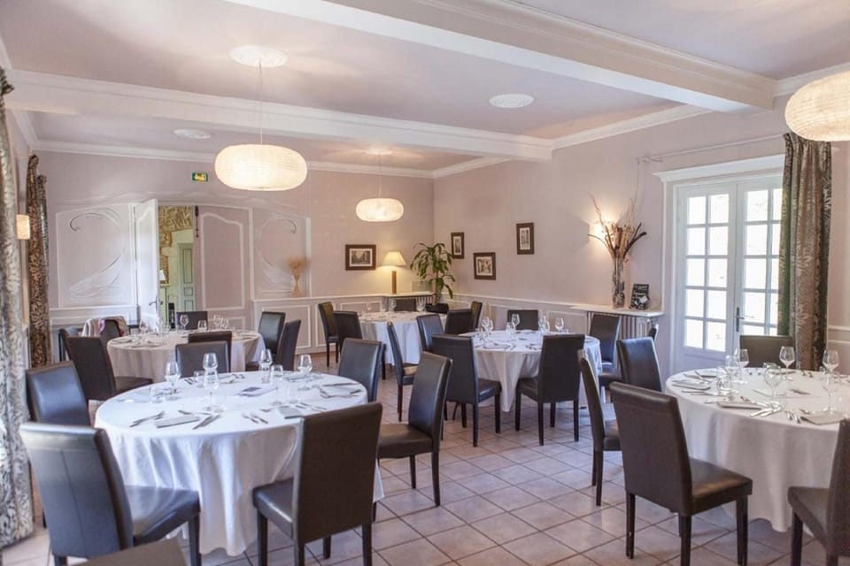 Domaine Du Val De Ceze Hotel in Provence-Alpes-Côte d'Azur