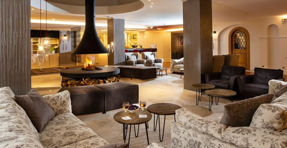 Chateau et Golf De Taulane Hotel in French Riviera