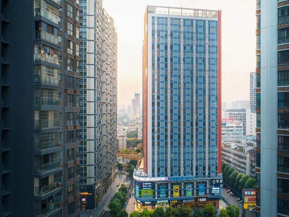 Gelphine Blues Coffee Hotel Hotel in China