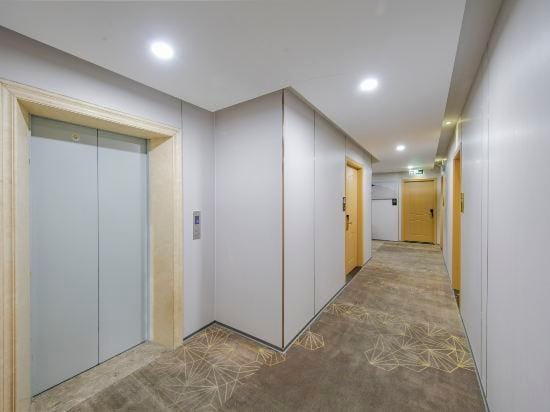 YUN BO LIGHT LUXURY HOTEL Hotel in Fujian