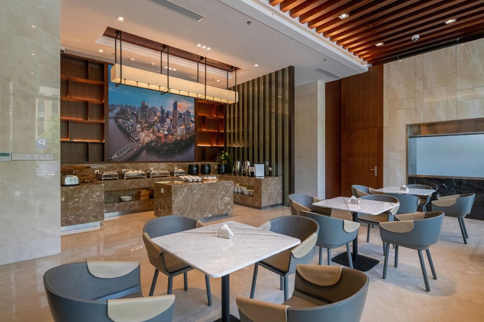 Hanya Kaiyuan Life Hotel (Ningbo East New City International Convention Center) Hotel in Zhejiang