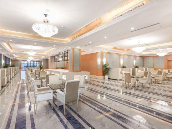 Vienna International Hotel (Ningbo Airport Chengxi Xintiandi Branch) Hotel in Zhejiang