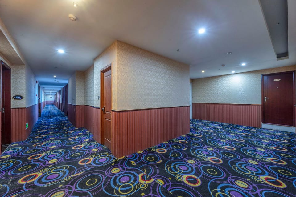 Yiduogao Hotel (Fenghua Wanda Jinzong Plaza) Hotel in Zhejiang