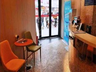 Gad Canyon Hotel (Ningbo Gulou Pedestrian Street Branch) Hotel in Zhejiang
