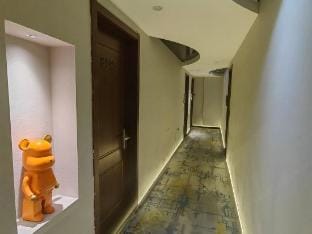 Gad Canyon Hotel (Ningbo Gulou Pedestrian Street Branch) Hotel in Zhejiang