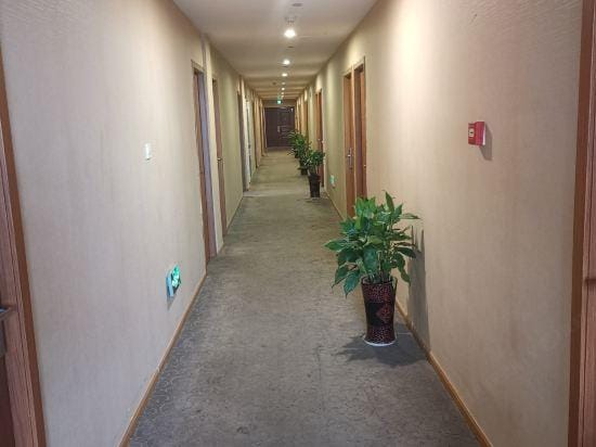 Nongbo Yibo Hotel Hotel in Zhejiang