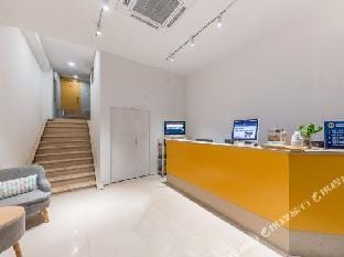 Pod Choice (Ningbo Railway Station) Hotel in Zhejiang