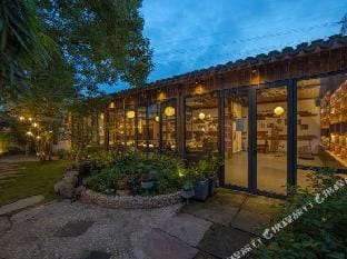 Xiangyu · Laozhangshu Hostel Hotel in Zhejiang