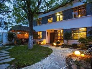Xiangyu · Laozhangshu Hostel Hotel in Zhejiang