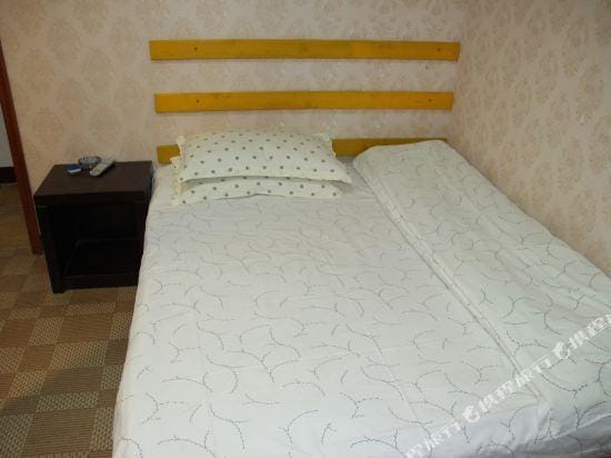 Ningbo Hongyuan Hotel Hotel in Zhejiang