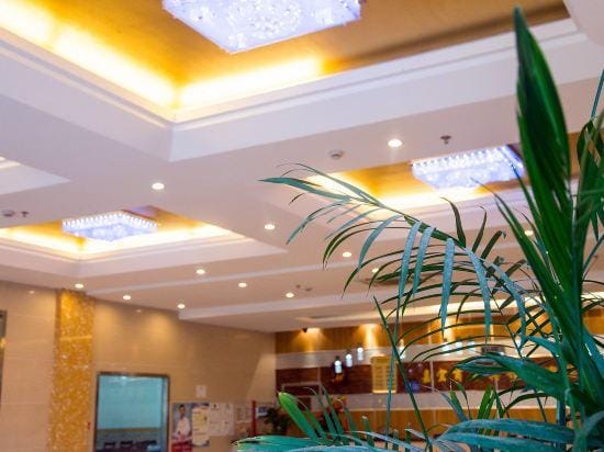 Yunshang Manju Hotel (Ningbo Yushe Airport Branch) Hotel in Zhejiang