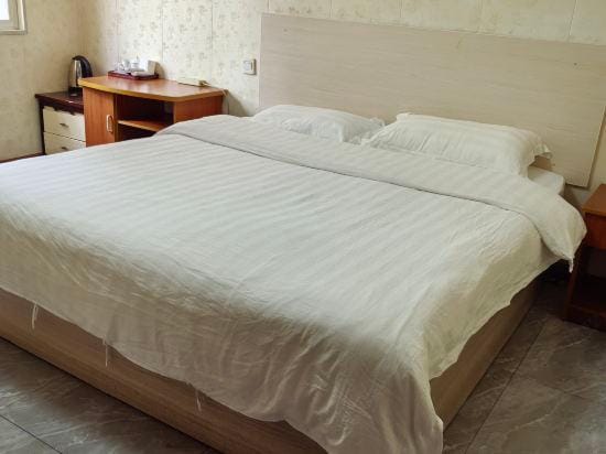 Jinzhou Business Hotel Hotel in Zhejiang