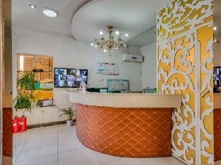 Ningbo wanlihang Hotel (Beilun Yintai store) Hotel in Zhejiang