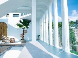 Lianyungang H2O B & B Hotel in Jiangsu