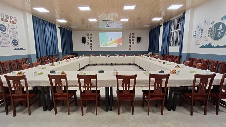 Lishui Cenzhuang Hotel in Zhejiang