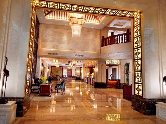 Taoyuan Resort Hotel in Suzhou
