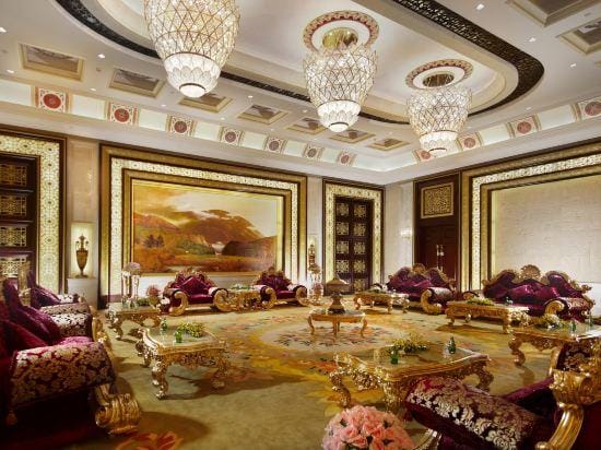 Taoyuan Resort Hotel in Suzhou