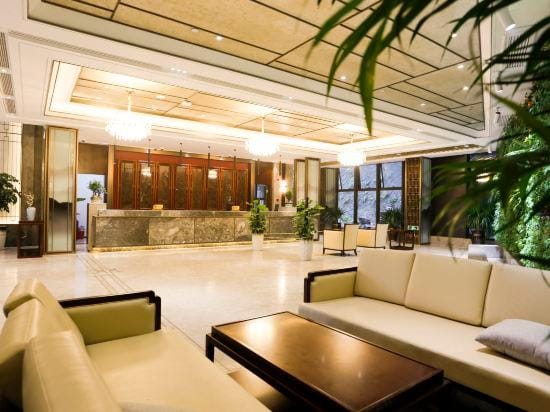 Zhejiang Provincial Federation of Trade Unions Shuanglong Workers Sanatorium Hotel in Hangzhou