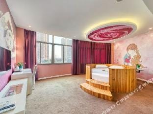 Chuang E Hotel (Jinhua Jinyi City Shoe Pond Store) Hotel in Hangzhou