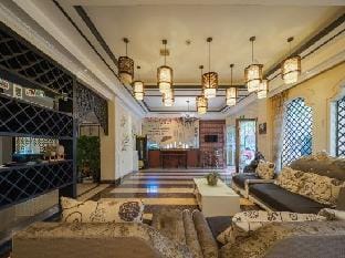 Jinhua Edinburgh Theme Hotel Hotel in Zhejiang