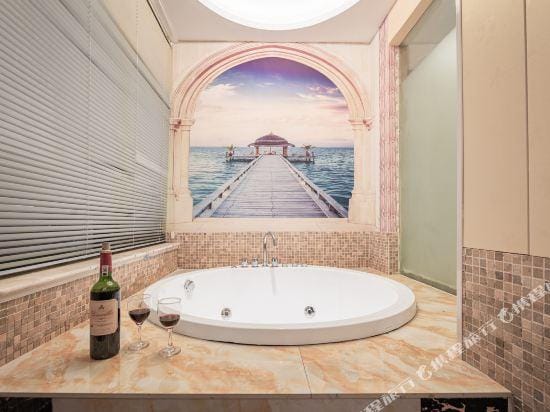 Yazhi Huangting Hotel Hotel in Zhejiang