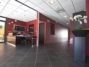 Logis Hotel Restaurant L'Europe Hotel in Auvergne-Rhône-Alpes
